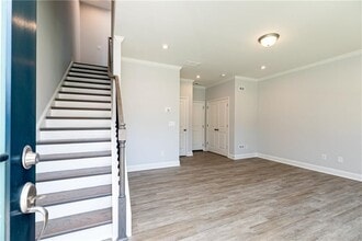 1009 Taylor Ct in Acworth, GA - Building Photo - Building Photo