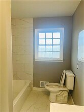 4388 Redwood St in Atlanta, GA - Building Photo - Building Photo