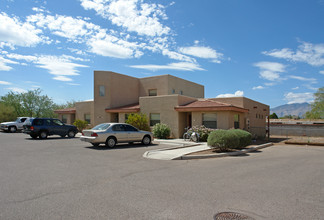 6145-6147 E Fairmount St in Tucson, AZ - Building Photo - Building Photo