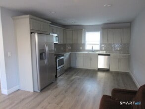 87 Lexington Ave in Norwalk, CT - Building Photo - Building Photo