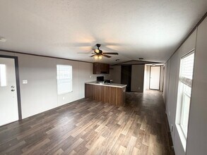 3104 N Cardinal Rd in Azle, TX - Building Photo - Building Photo