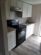 712 7th St in West Babylon, NY - Building Photo - Building Photo