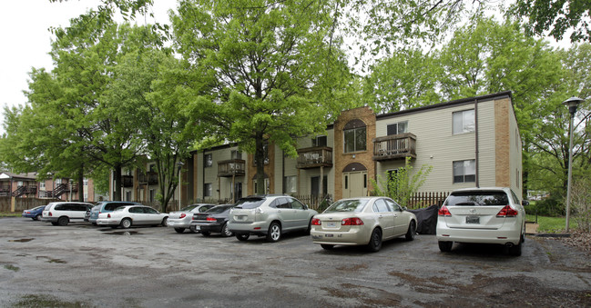 Park Terrace Apartments in St. Louis, MO - Foto de edificio - Building Photo