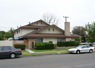 13402 Palm St in Garden Grove, CA - Building Photo - Building Photo