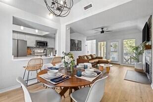 3105 San Jacinto St in Dallas, TX - Building Photo