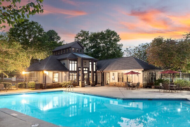 Wesley Trevento Apartments at Lithia Springs in Lithia Springs, GA - Foto de edificio - Building Photo