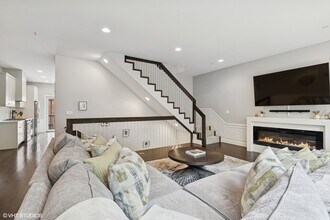 7771 Van Buren St in Forest Park, IL - Building Photo - Building Photo