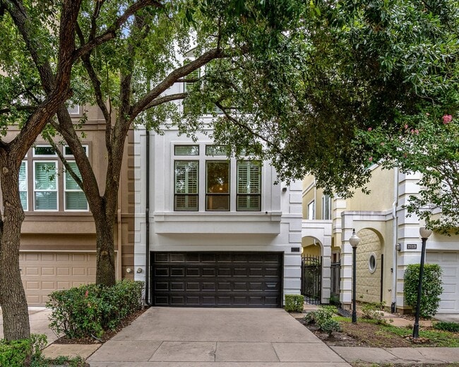 property at 2017 Morse St