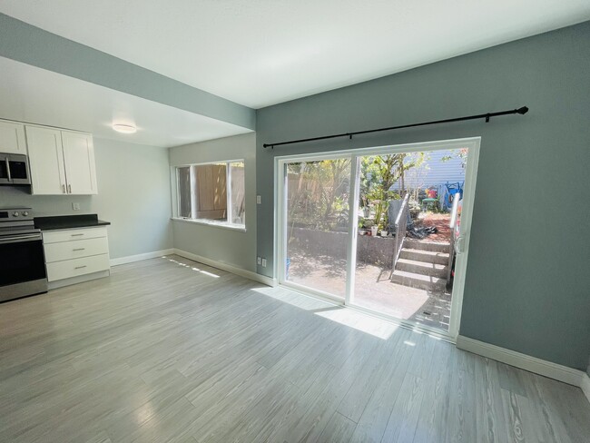 543 Holloway Ave, Unit 543 in San Francisco, CA - Building Photo - Building Photo