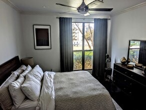 4414 Cedar Springs Rd, Unit Tribeca in Dallas, TX - Building Photo - Building Photo