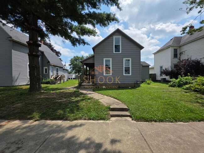 property at 1605 Virginia St