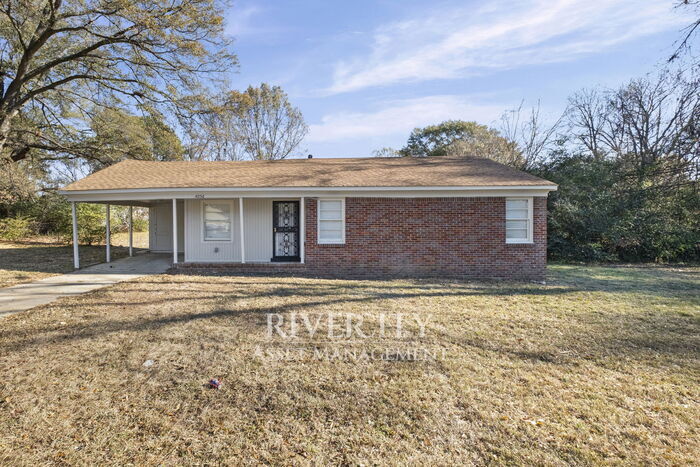 4056 Grantham Rd in Memphis, TN - Building Photo