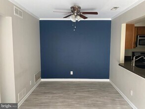 1906B Sedgefield Dr in Mount Laurel, NJ - Building Photo - Building Photo