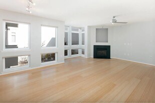 3208 Pierce St in San Francisco, CA - Building Photo