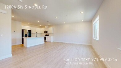 12804 SW Strobel Rd in Beaverton, OR - Building Photo - Building Photo