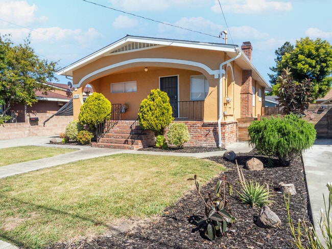 1510 166th Ave in San Leandro, CA - Building Photo - Building Photo