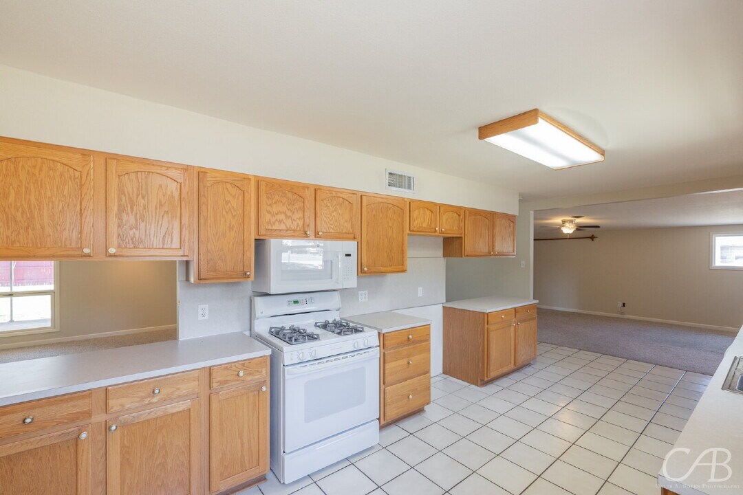 3357 S 15th St in Abilene, TX - Building Photo