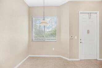 3600 Oaks Clubhouse Dr in Pompano Beach, FL - Building Photo - Building Photo