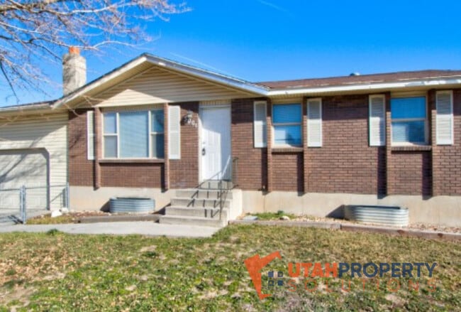 property at 5001 Heath Ave