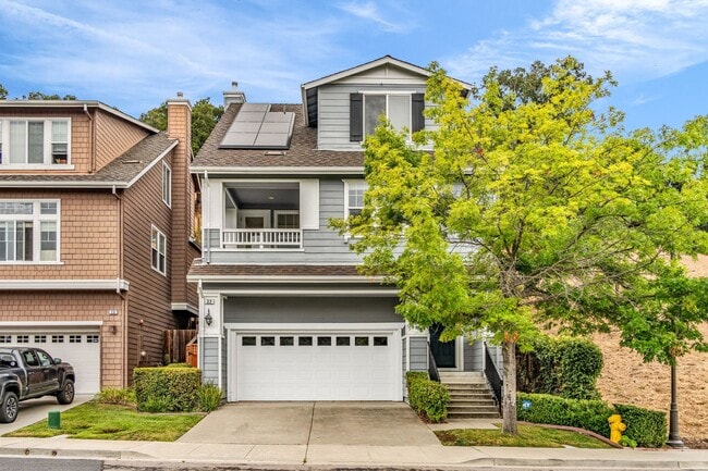 property at 32 Rowe Ranch Dr