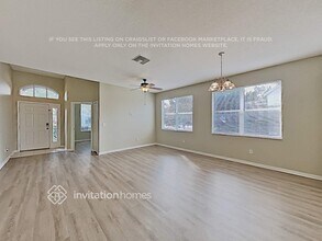 6402 Bridgecrest Dr in Lithia, FL - Building Photo - Building Photo