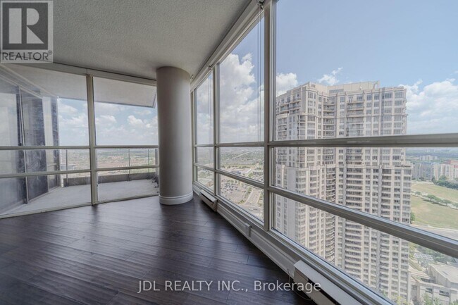 property at 45-2845 Kingsbridge Garden Cir