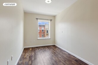 122 Smith St in Brooklyn, NY - Building Photo - Building Photo