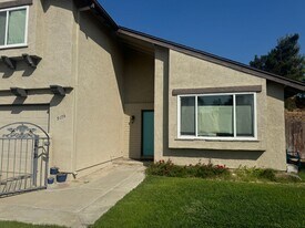 9174 Camino Lago Vista in Spring Valley, CA - Building Photo