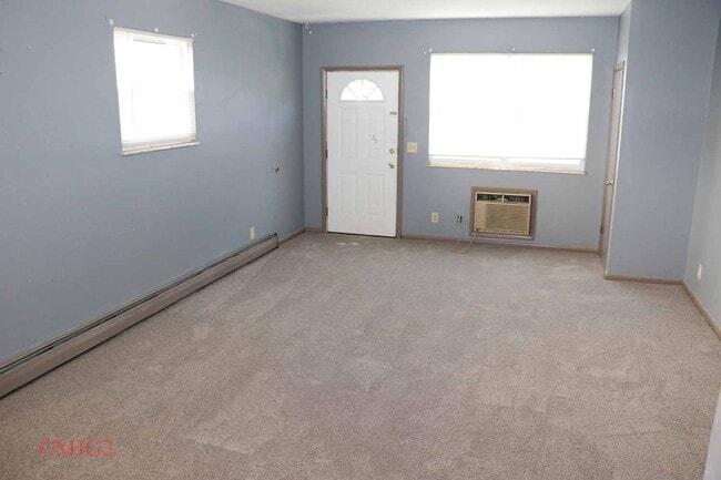 418 Glenwood Rd, Unit 418 Glenwood in Rossford, OH - Building Photo - Building Photo