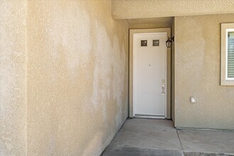 40468 Bollinger Pl in Oakhurst, CA - Building Photo - Building Photo