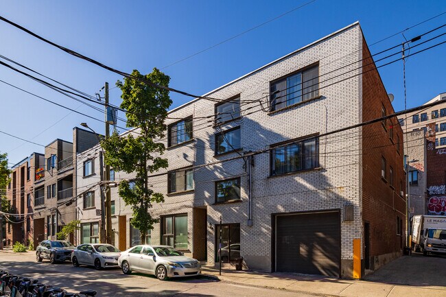 4450-4454 Rue Saint-Dominique