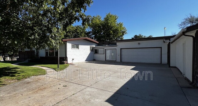 940 S Geneva St in Denver, CO - Building Photo - Building Photo