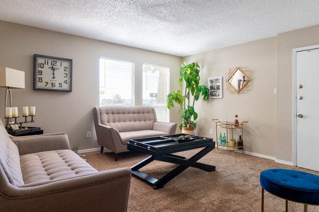 The Masters Community in El Paso, TX - Foto de edificio - Interior Photo
