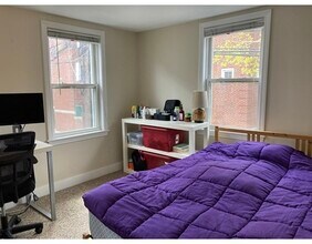 125 Willow St in Cambridge, MA - Building Photo - Building Photo