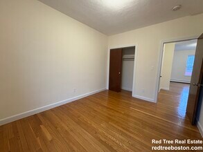 172 N Beacon St in Boston, MA - Building Photo - Building Photo