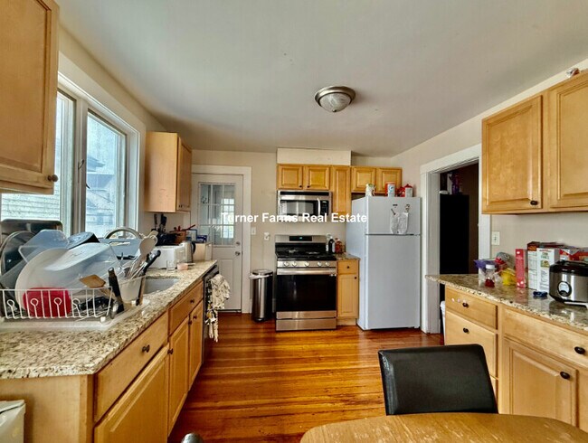 185 Powder House Blvd, Unit 2