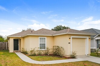 192 Brookfall Dr, Unit 713 in St. Augustine, FL - Building Photo - Building Photo