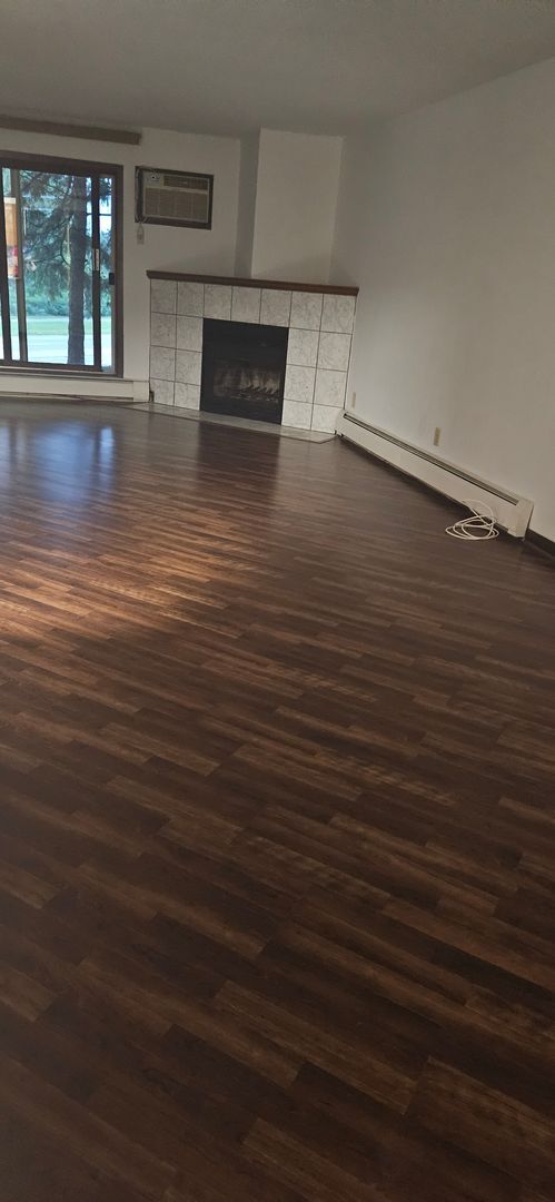 3425 Golfview Dr in Eagan, MN - Building Photo - Building Photo