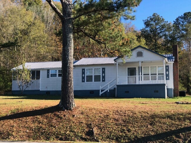 property at 8206 AL-204