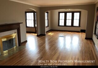 18220 Winslow Rd in Shaker Heights, OH - Foto de edificio - Building Photo