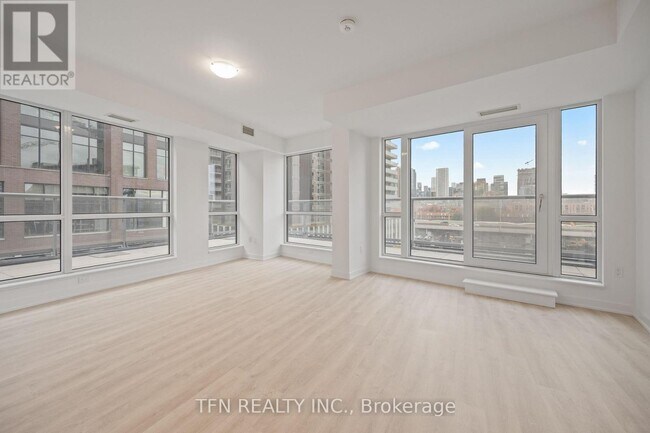 15 Richardson St in Toronto, ON - Building Photo - Building Photo