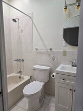 121 Weirfield St in Brooklyn, NY - Building Photo - Building Photo