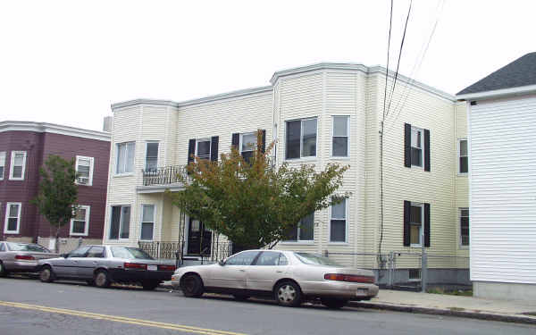 39-41 Temple St in Somerville, MA - Building Photo - Building Photo