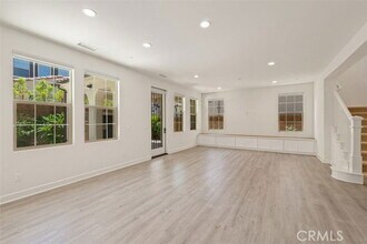 116 Windswept in Irvine, CA - Building Photo - Building Photo