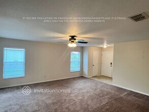 391 SW Millard Dr in Port St. Lucie, FL - Building Photo - Building Photo