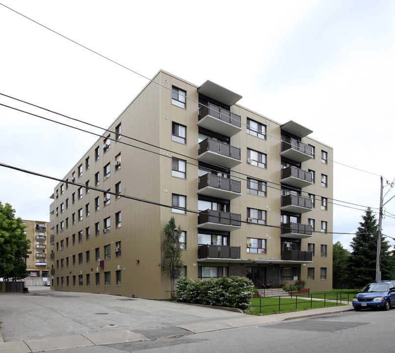 Glenburn Co-Operative Homes Inc in Toronto, ON - Building Photo