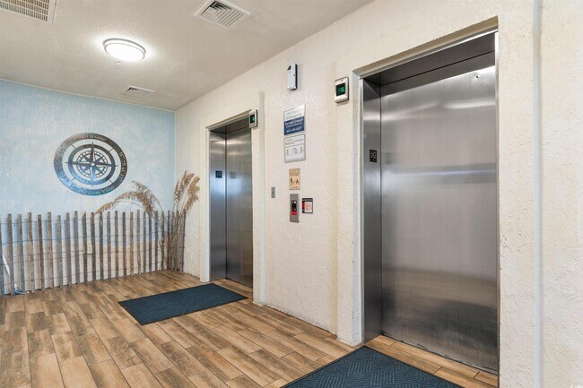 1003 S Ocean Blvd in North Myrtle Beach, SC - Building Photo - Building Photo