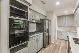 5631 Dent Rd in Fort Worth, TX - Building Photo - Building Photo