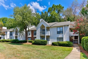 The Kelston in Charlotte, NC - Building Photo