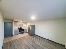 The 702 in Houston, TX - Building Photo